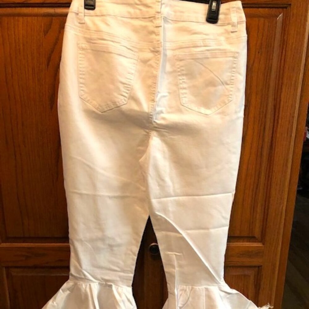 Ashley Stewart Flared, Fringed and cropped white pants. size 12